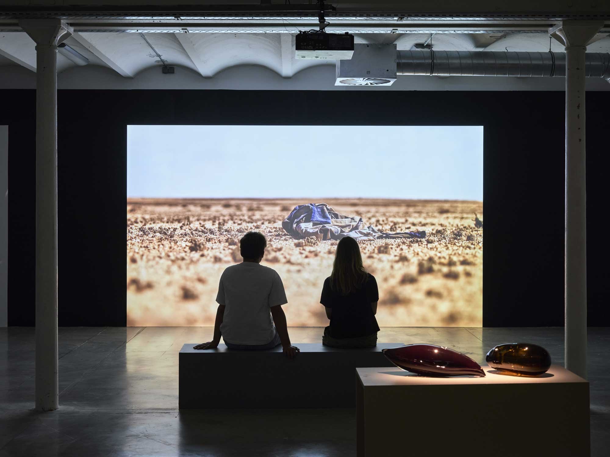 Abdessamad El Montassir. Vues d’exposition Sur les ruines, les pierres fleurissent, présentée par Fræme en partenariat avec le Cirva, à la Friche la Belle de Mai, 2026 © Abdessamad El Montassir / ADAGP, Paris. Crédit photos : Grégoire d’Ablon