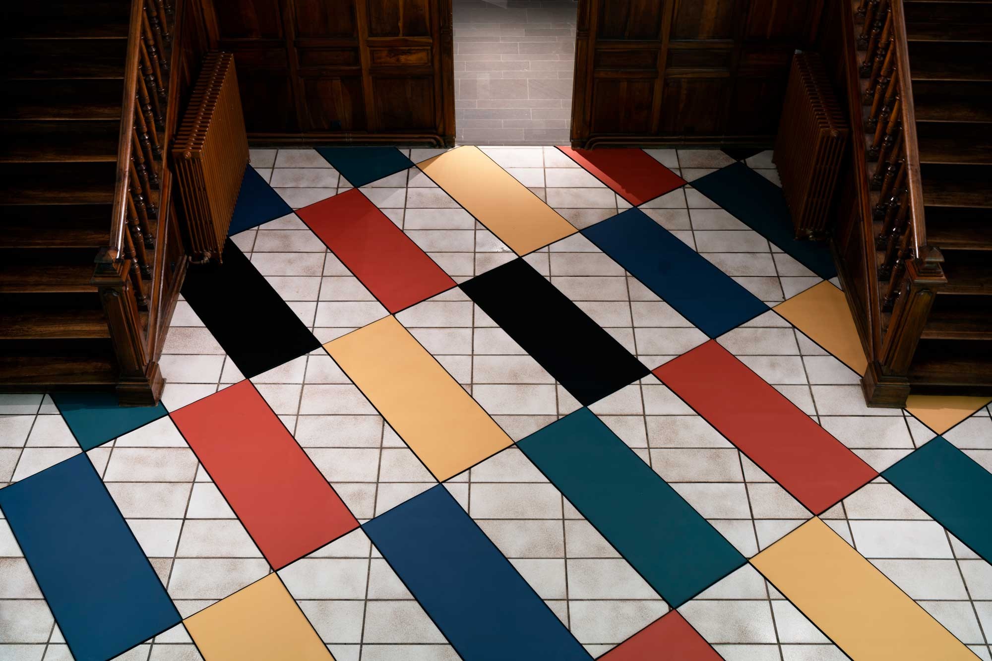 Veit Stratmann, Le Sol de Gassendi, musée Gassendi, 2025 © Jean-Baptiste Warluzel